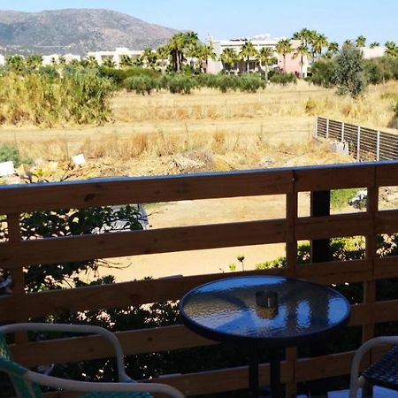 Cleo Rooms 250M From The Beach 말리아 외부 사진