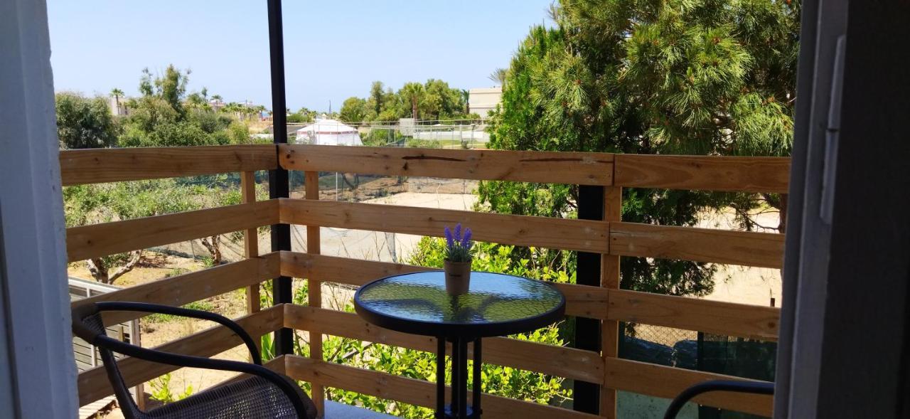 Cleo Rooms 250M From The Beach 말리아 외부 사진