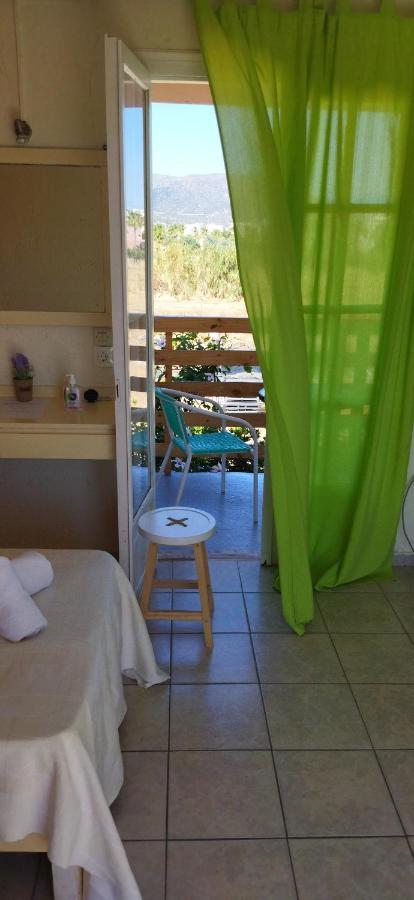 Cleo Rooms 250M From The Beach 말리아 외부 사진
